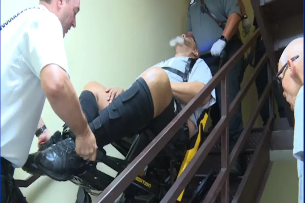 انتقال مرد معلول