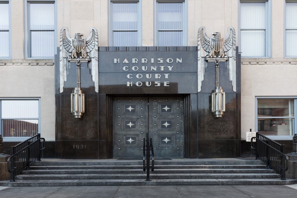 تعویض آسانسورهای دادگاه شهرستان هریسون