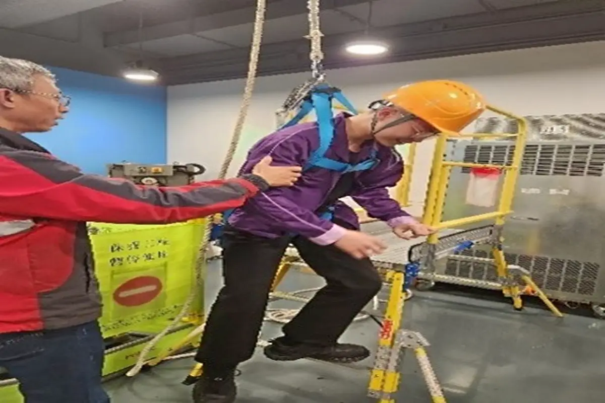 ایمنی و بهداشت شغلی