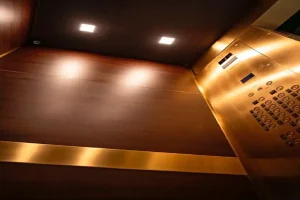 نوسازی آسانسورهای لوکس برج Excelsior