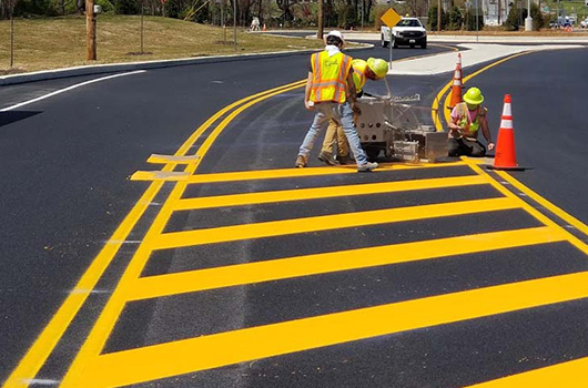 رنگ آمیزی سطح آسفالت