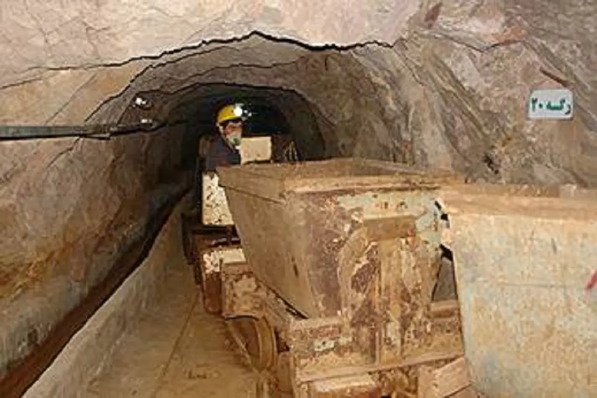 نوسازی کامل آسانسور معدن زیرزمینی نخلک