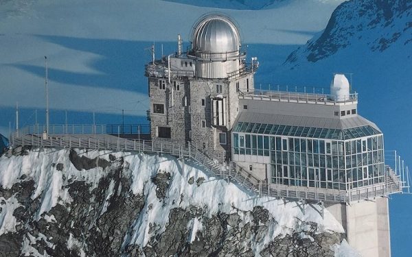 ضرورت وجود آسانسور در رصدخانه اسفینکس